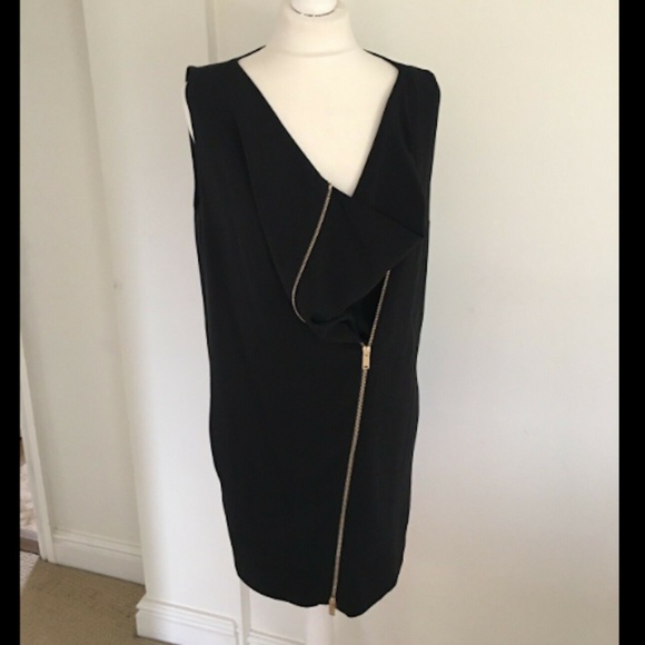 Stella McCartney Dresses & Skirts - Stella McCartney Black Shift Dress Size 8-10